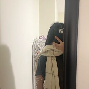 Brand new with tag/ BNWT Cream Scarf Indigo brand